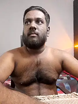 Snapshot of Rayansmith_ chatting on February 20, 2025, 4:39 am Rayansmith online show from February 20, 2025, 4:39 am