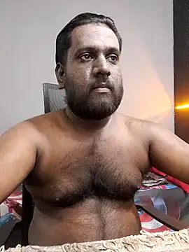 Snapshot of Rayansmith_ chatting on February 20, 2025, 11:42 am Rayansmith online show from February 20, 2025, 11:42 am