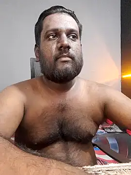 Snapshot of Rayansmith_ chatting on February 25, 2025, 2:22 pm Rayansmith online show from February 25, 2025, 2:22 pm