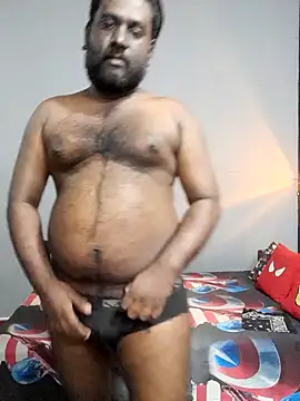 Snapshot of Rayansmith_ chatting on February 26, 2025, 12:16 am Rayansmith online show from February 26, 2025, 12:16 am