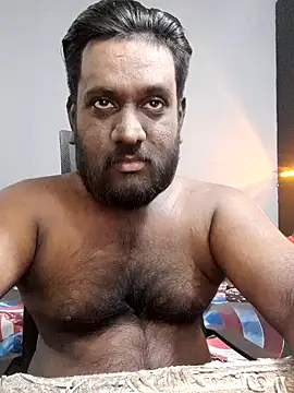 Snapshot of Rayansmith_ chatting on February 26, 2025, 11:20 am Rayansmith online show from February 26, 2025, 11:20 am