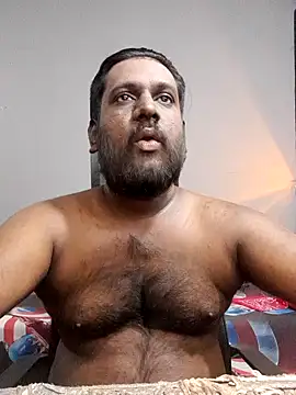 Snapshot of Rayansmith_ chatting on February 27, 2025, 1:05 am Rayansmith online show from February 27, 2025, 1:05 am