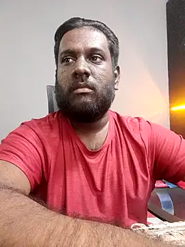 Snapshot of Rayansmith_ chatting on March 2, 2025, 4:17 am Rayansmith online show from March 2, 2025, 4:17 am