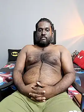 Snapshot of Rayansmith_ chatting on March 2, 2025, 7:56 pm Rayansmith online show from March 2, 2025, 7:56 pm