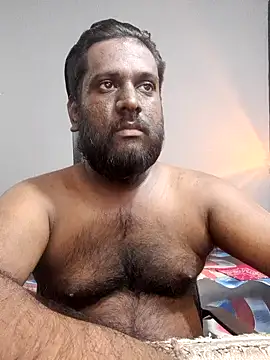 Snapshot of Rayansmith_ chatting on March 4, 2025, 10:16 pm Rayansmith online show from March 4, 2025, 10:16 pm