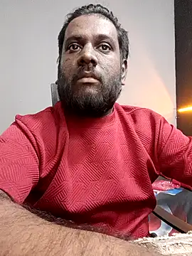 Snapshot of Rayansmith_ chatting on March 5, 2025, 9:37 pm Rayansmith online show from March 5, 2025, 9:37 pm