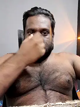 Snapshot of Rayansmith_ chatting on March 7, 2025, 2:25 am Rayansmith online show from March 7, 2025, 2:25 am