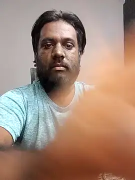 Snapshot of Rayansmith_ chatting on March 9, 2025, 10:08 pm Rayansmith online show from March 9, 2025, 10:08 pm