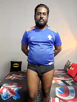 Snapshot of Rayansmith_ chatting on March 17, 2025, 1:46 am Rayansmith online show from March 17, 2025, 1:46 am