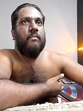 Snapshot of Rayansmith_ chatting on March 17, 2025, 10:06 pm Rayansmith online show from March 17, 2025, 10:06 pm