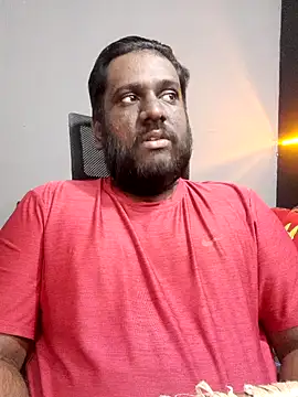 Snapshot of Rayansmith_ chatting on March 19, 2025, 11:14 pm Rayansmith online show from March 19, 2025, 11:14 pm