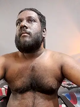 Snapshot of Rayansmith_ chatting on March 21, 2025, 9:34 am Rayansmith online show from March 21, 2025, 9:34 am