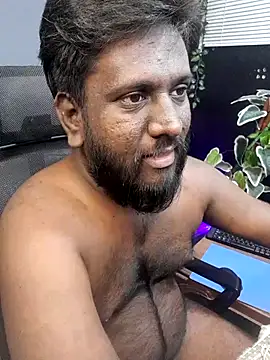 Snapshot of Rayansmith_ chatting on October 12, 2025, 11:09 am Rayansmith online show from October 12, 2025, 11:09 am