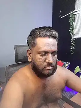 Snapshot of Rayansmith_ chatting on October 29, 2025, 10:50 am Rayansmith online show from October 29, 2025, 10:50 am