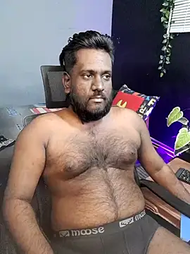 Snapshot of Rayansmith_ chatting on November 3, 2025, 11:15 pm Rayansmith online show from November 3, 2025, 11:15 pm