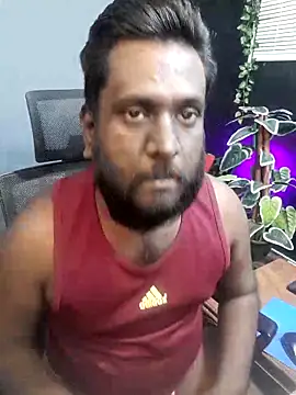 Snapshot of Rayansmith_ chatting on November 20, 2025, 11:32 am Rayansmith online show from November 20, 2025, 11:32 am