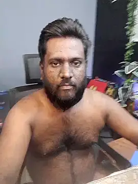 Snapshot of Rayansmith_ chatting on November 22, 2025, 8:19 pm Rayansmith online show from November 22, 2025, 8:19 pm