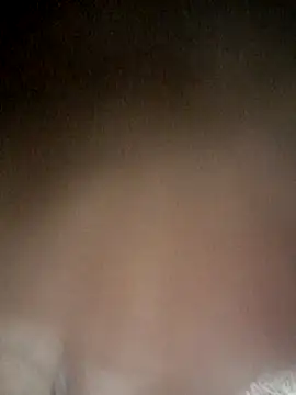 Snapshot of Rayansmith_ chatting on December 13, 2025, 10:15 pm Rayansmith online show from December 13, 2025, 10:15 pm