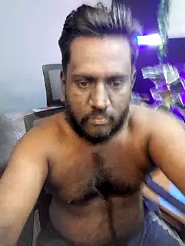 Snapshot of Rayansmith_ chatting on December 17, 2025, 1:55 am Rayansmith online show from December 17, 2025, 1:55 am