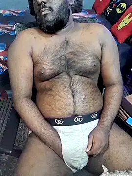 Snapshot of Rayansmith_ chatting on December 22, 2025, 11:46 pm Rayansmith online show from December 22, 2025, 11:46 pm