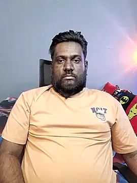 Snapshot of Rayansmith_ chatting on January 8, 2026, 1:57 pm Rayansmith online show from January 8, 2026, 1:57 pm