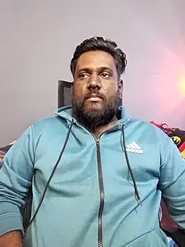 Snapshot of Rayansmith_ chatting on January 9, 2026, 2:03 am Rayansmith online show from January 9, 2026, 2:03 am