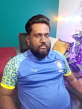 Snapshot of Rayansmith_ chatting on February 9, 2026, 2:04 am Rayansmith online show from February 9, 2026, 2:04 am