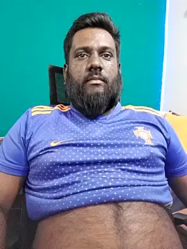 Snapshot of Rayansmith_ chatting on March 14, 2026, 2:28 am Rayansmith online show from March 14, 2026, 2:28 am