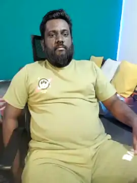 Snapshot of Rayansmith_ chatting on March 20, 2026, 11:53 pm Rayansmith online show from March 20, 2026, 11:53 pm