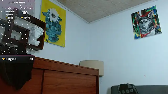 ZoeBakers  online show from March 14, 2025, 3:26 am