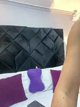 Snapshot of letiziia_sky1 chatting on November 17, 2025, 7:41 pm letiziia sky1 online show from November 17, 2025, 7:41 pm