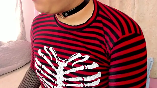 Satuurn  online show from February 8, 2025, 3:53 pm