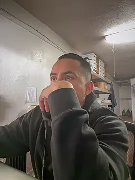 PeterGrandee online show from December 26, 2024, 8:21 pm