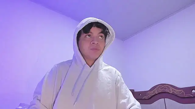 Snapshot of Lucaas_King chatting on January 26, 2025, 1:58 pm Lucaas King online show from January 26, 2025, 1:58 pm