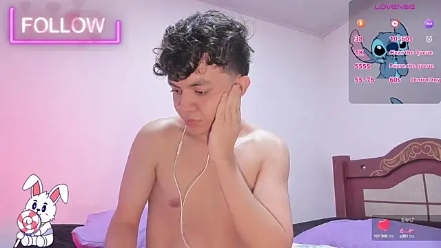 Snapshot of Lucaas_King chatting on February 1, 2025, 1:02 am Lucaas King online show from February 1, 2025, 1:02 am