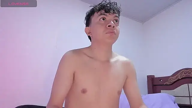 Snapshot of Lucaas_King chatting on February 3, 2025, 7:31 pm Lucaas King online show from February 3, 2025, 7:31 pm