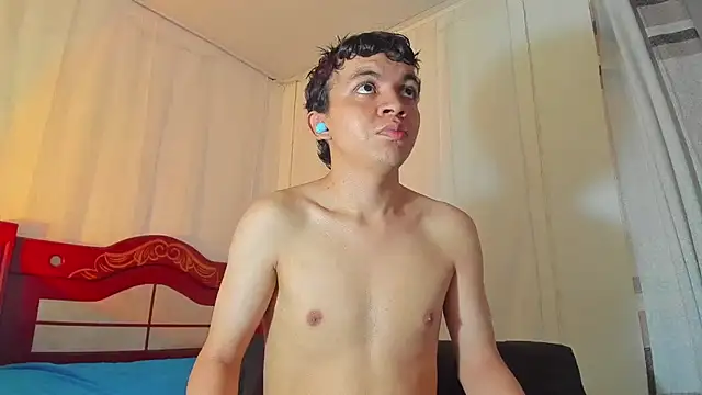 Snapshot of Lucaas_King chatting on October 9, 2025, 2:59 pm Lucaas King online show from October 9, 2025, 2:59 pm