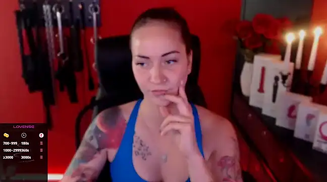 Snapshot of _Jane_Warren_ chatting on January 15, 2025, 2:13 pm Jane Warren online show from January 15, 2025, 2:13 pm