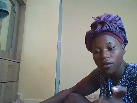 prettychic5 online show from November 2, 2025, 8:06 am