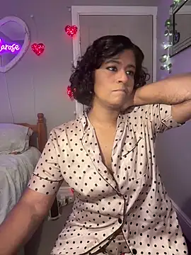 RoseMelanie online show from December 21, 2025, 6:48 pm