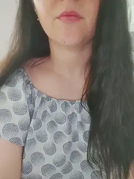 ErikaVlovely online show from April 2, 2026, 9:07 am