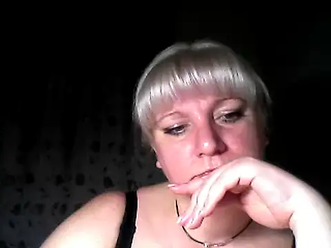 Snapshot of MeilomaWesa chatting on March 18, 2025, 3:31 pm MeilomaWesa online show from March 18, 2025, 3:31 pm