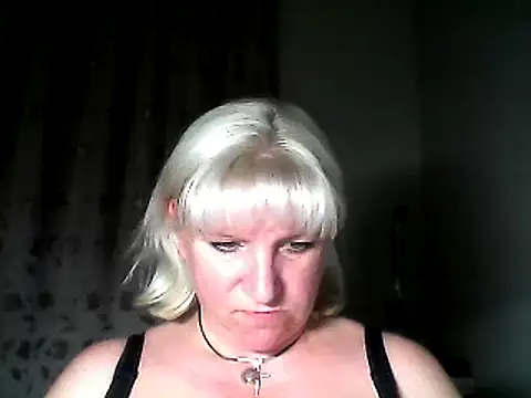 Snapshot of MeilomaWesa chatting on March 18, 2025, 6:37 pm MeilomaWesa online show from March 18, 2025, 6:37 pm