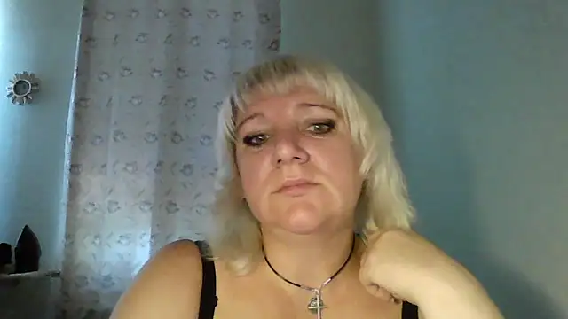 Snapshot of MeilomaWesa chatting on September 13, 2025, 9:31 am MeilomaWesa online show from September 13, 2025, 9:31 am