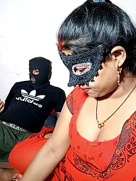 Snapshot of Something_61 chatting on March 15, 2025, 5:26 pm Something 61 online show from March 15, 2025, 5:26 pm