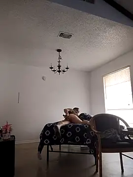 Peachestabby147 online show from November 17, 2025, 9:42 pm