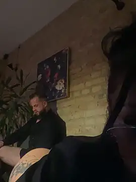 Snapshot of Demona696 chatting on December 26, 2024, 12:36 am Demona696 online show from December 26, 2024, 12:36 am