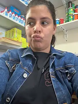 Snapshot of valelo chatting on January 15, 2026, 8:56 pm valelo online show from January 15, 2026, 8:56 pm