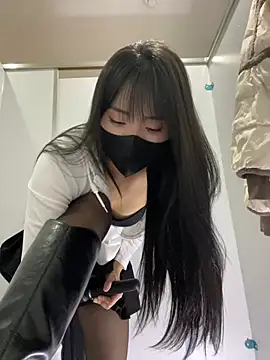 Asia-Lynn online show from January 21, 2025, 4:37 pm