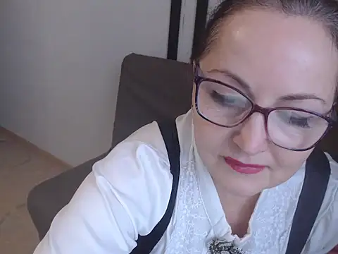 Alma44 online show from January 9, 2026, 12:52 pm